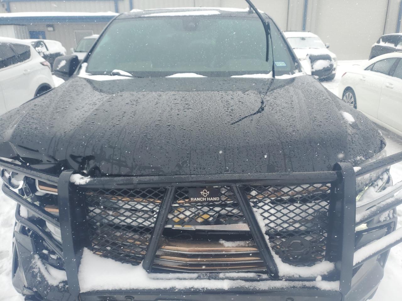 2021 Chevrolet Suburban VIN 1GNSKGKL1MR215513 Copart auction photo, side / front end damage thumbnail 12