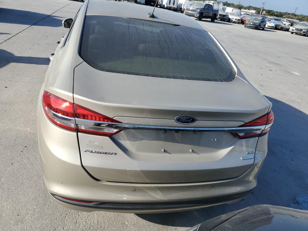 2017 Ford Fusion VIN 3FA6P0HD7HR304327 Copart auction photo, front end / side damage thumbnail 6