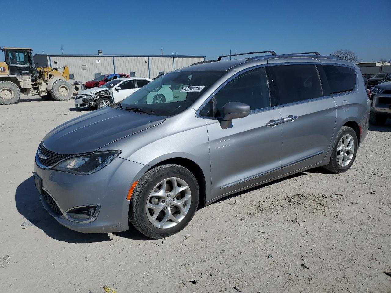 2017 Chrysler Pacifica VIN 2C4RC1EG8HR846419