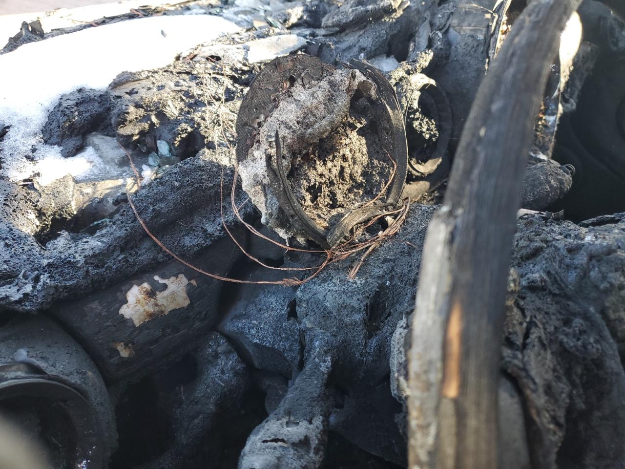 2008 MINI Cooper VIN WMWML33588TN67520 Copart auction photo, burn damage thumbnail 9