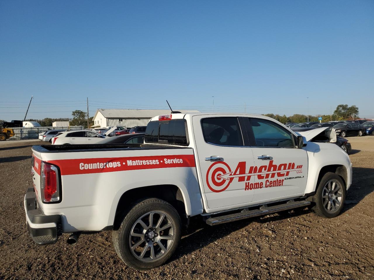 2022 GMC Canyon VIN 1GTG6EEN0N1315879 Copart auction photo, front end damage thumbnail 3