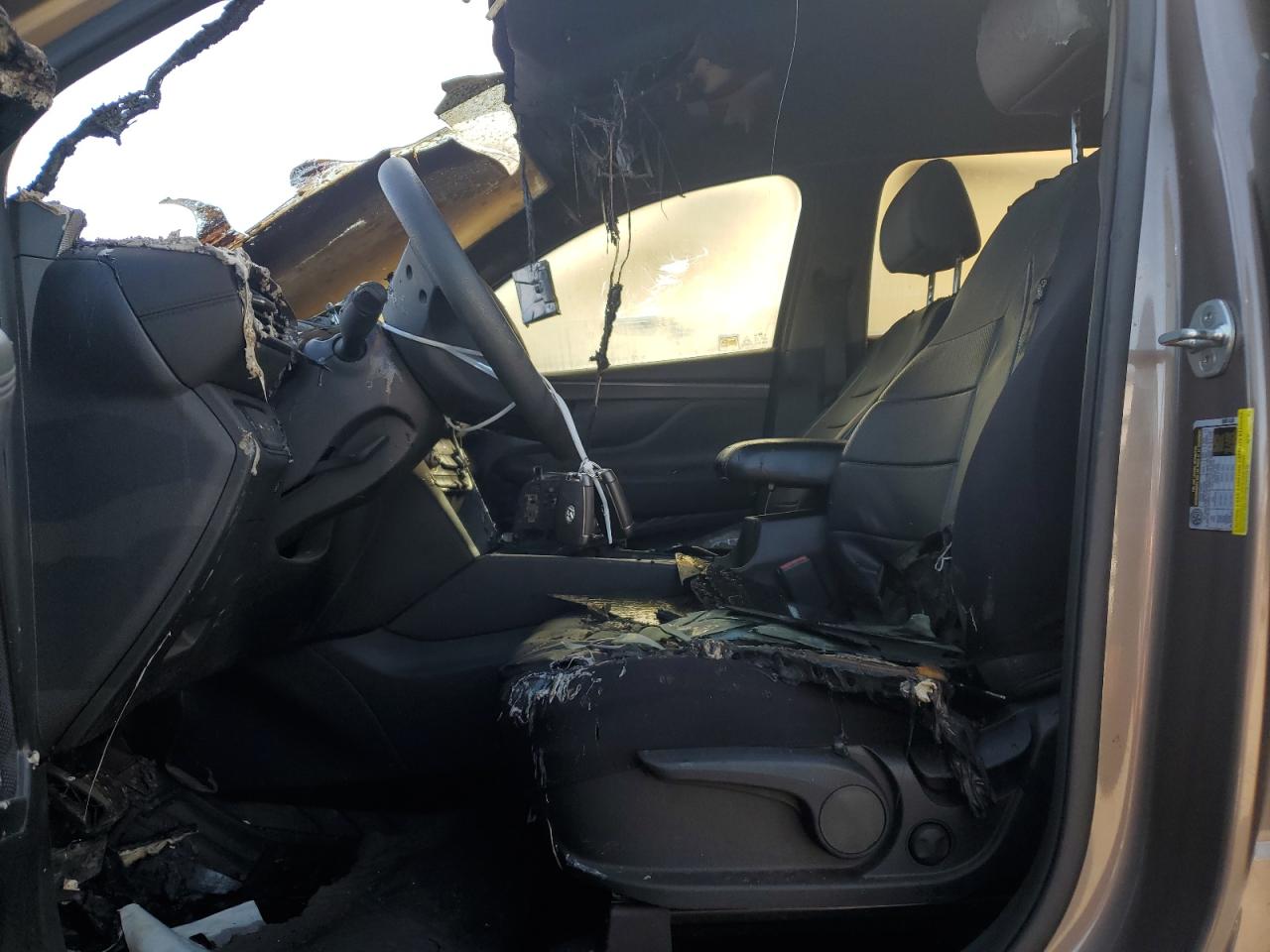 2020 Hyundai Santa Fe VIN 5NMS2CAD3LH162473 Copart auction photo, burn - engine / burn - interior damage thumbnail 7