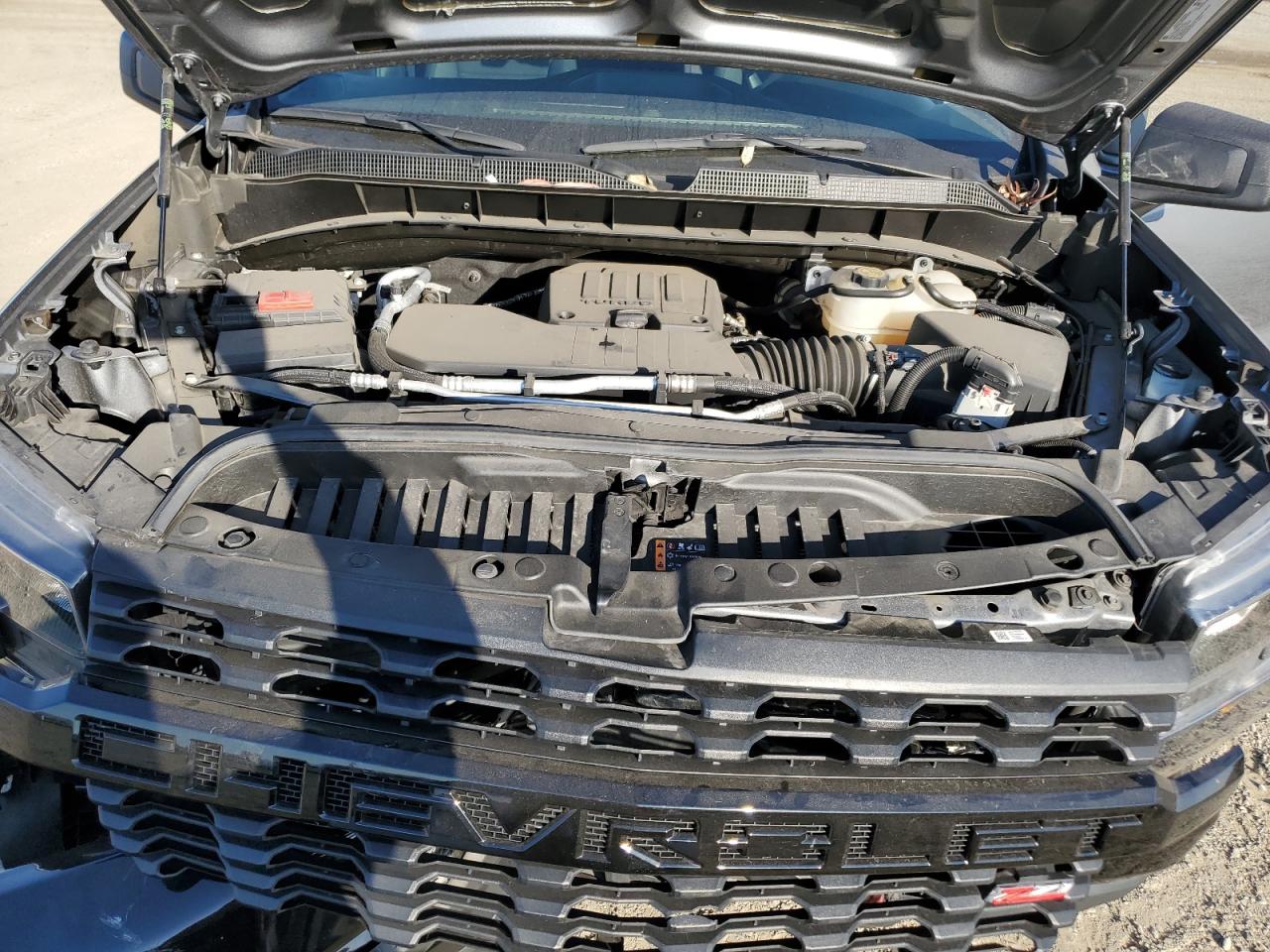 2022 Chevrolet Silverado VIN 1GCPYCEK7NZ184357 Copart auction photo, front end damage thumbnail 11