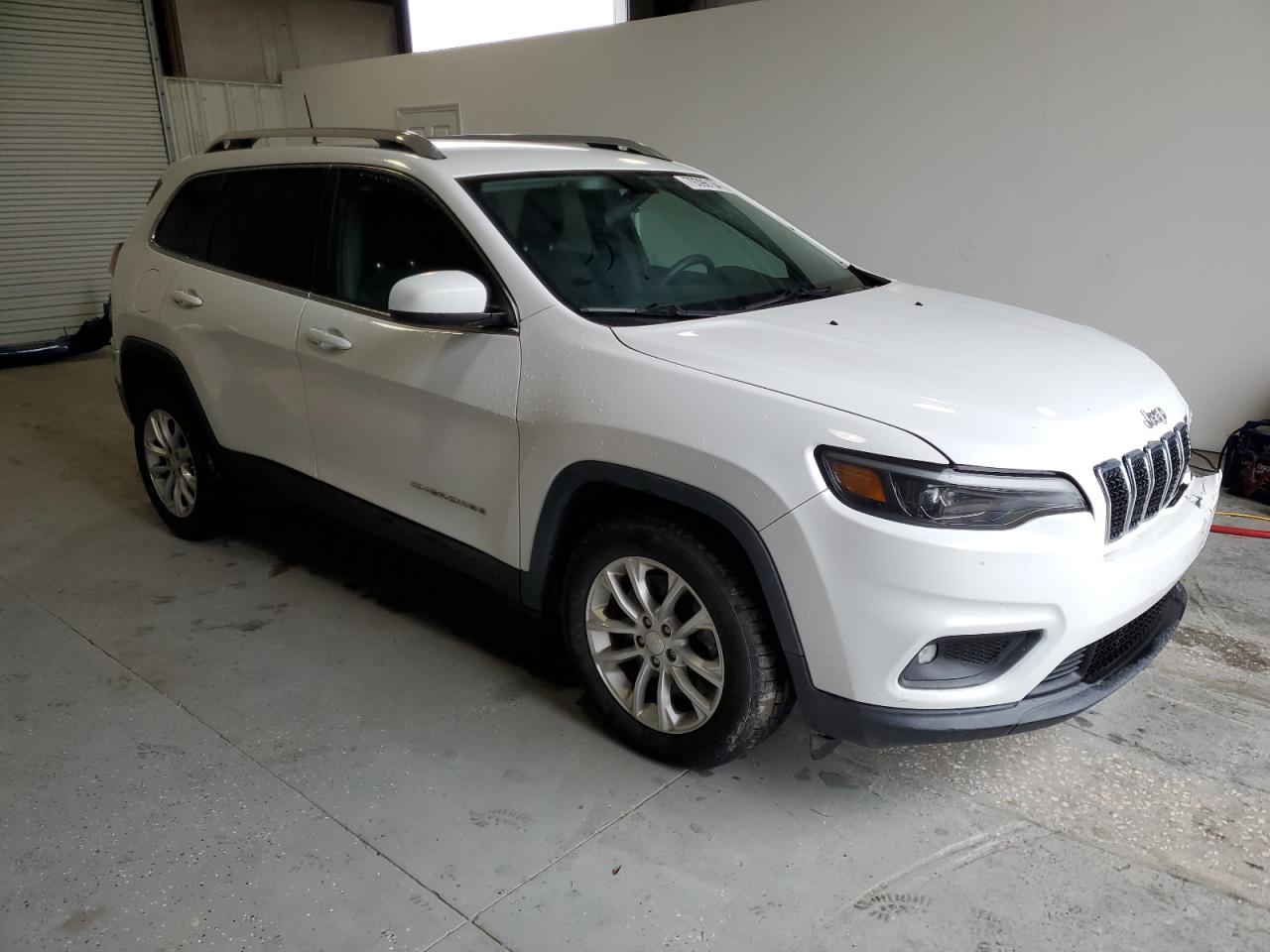 2019 Jeep Grand Cherokee VIN 1C4PJLCB8KD145731 Copart auction photo, front end damage thumbnail 4