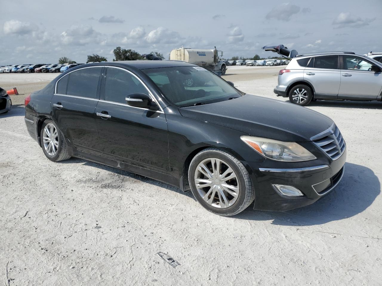 2013 Hyundai Genesis VIN KMHGC4DD0DU239858 Copart auction photo, rear end damage thumbnail 4