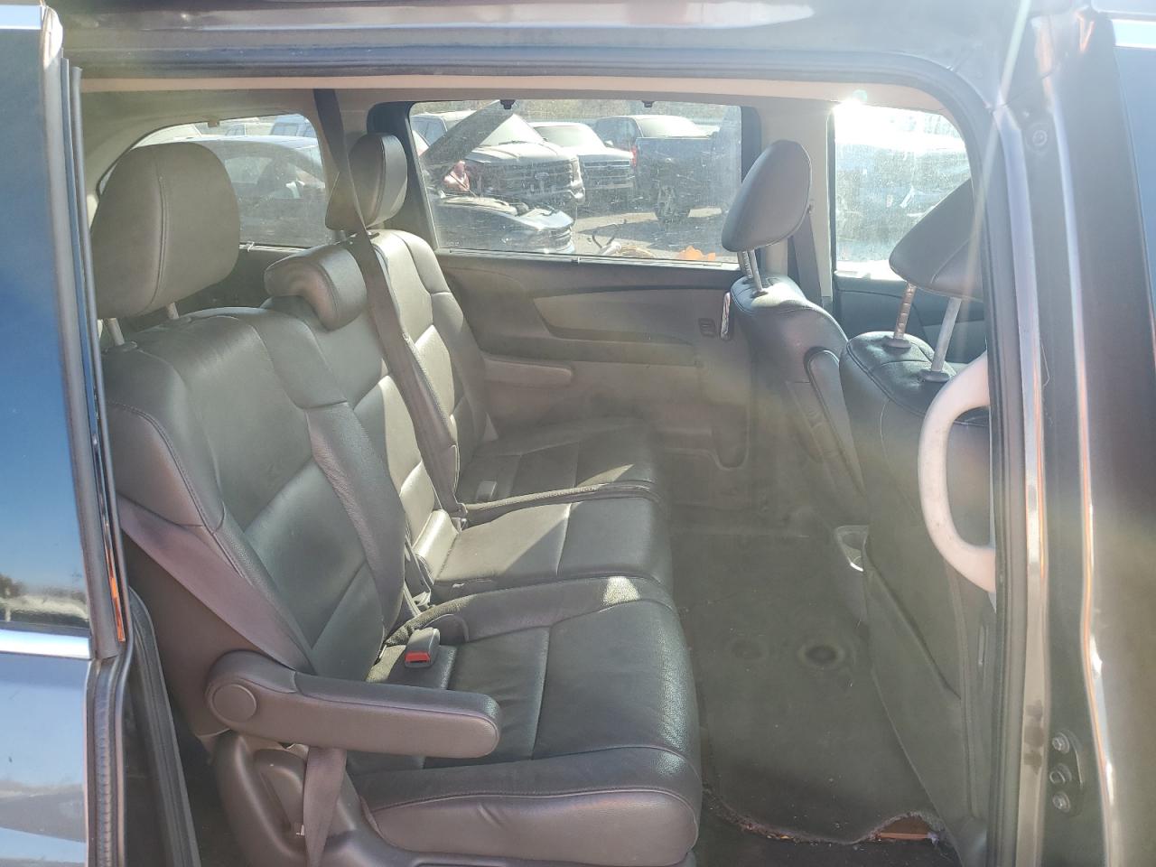 2015 Honda Odyssey VIN 5FNRL5H91FB047207 Copart auction photo, side / front end damage thumbnail 11