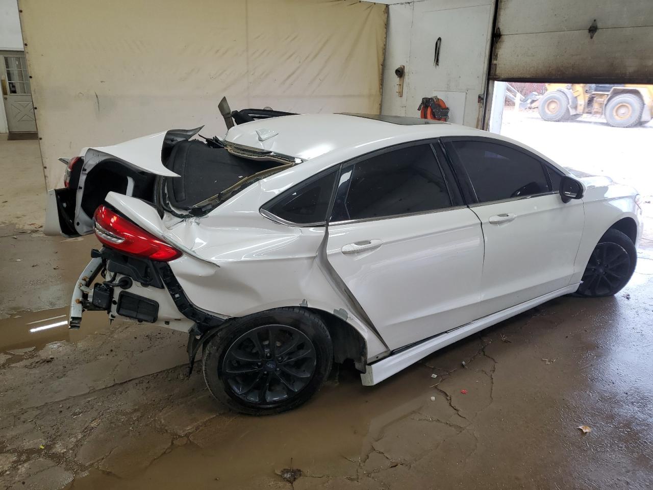 2020 Ford Fusion VIN 3FA6P0HD7LR108428 Copart auction photo, rear end / side damage thumbnail 3