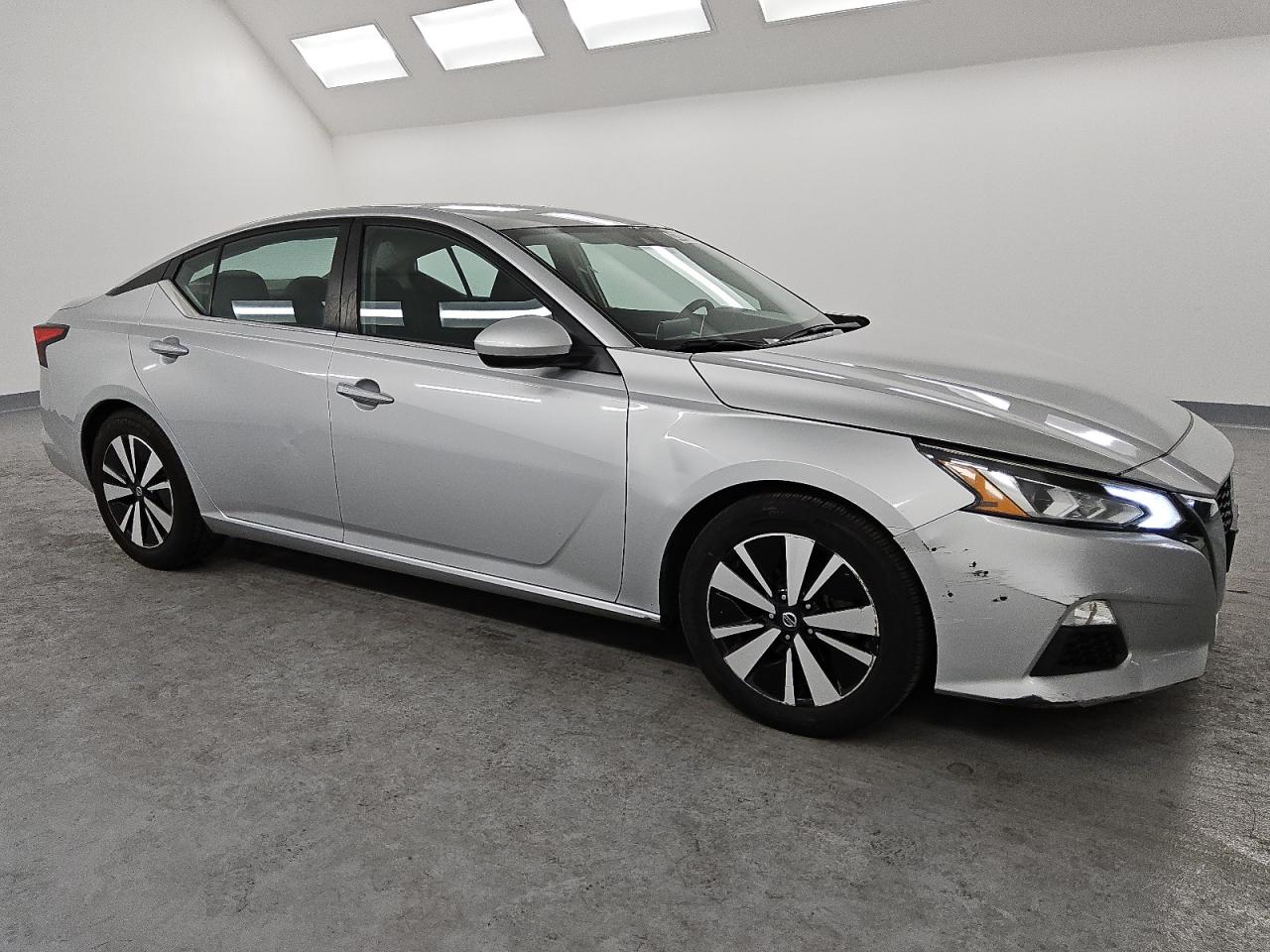 2021 Nissan Altima VIN 1N4BL4DV4MN334608 Copart auction photo, front end / rear end damage thumbnail 4