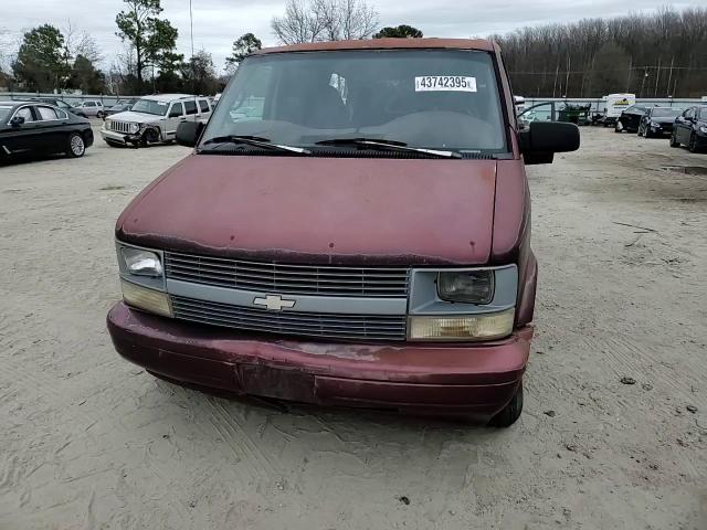1996 Chevrolet Astro VIN 1GNDM19W2TB176437 Copart auction photo, rear end / minor dent/scratches damage thumbnail 11