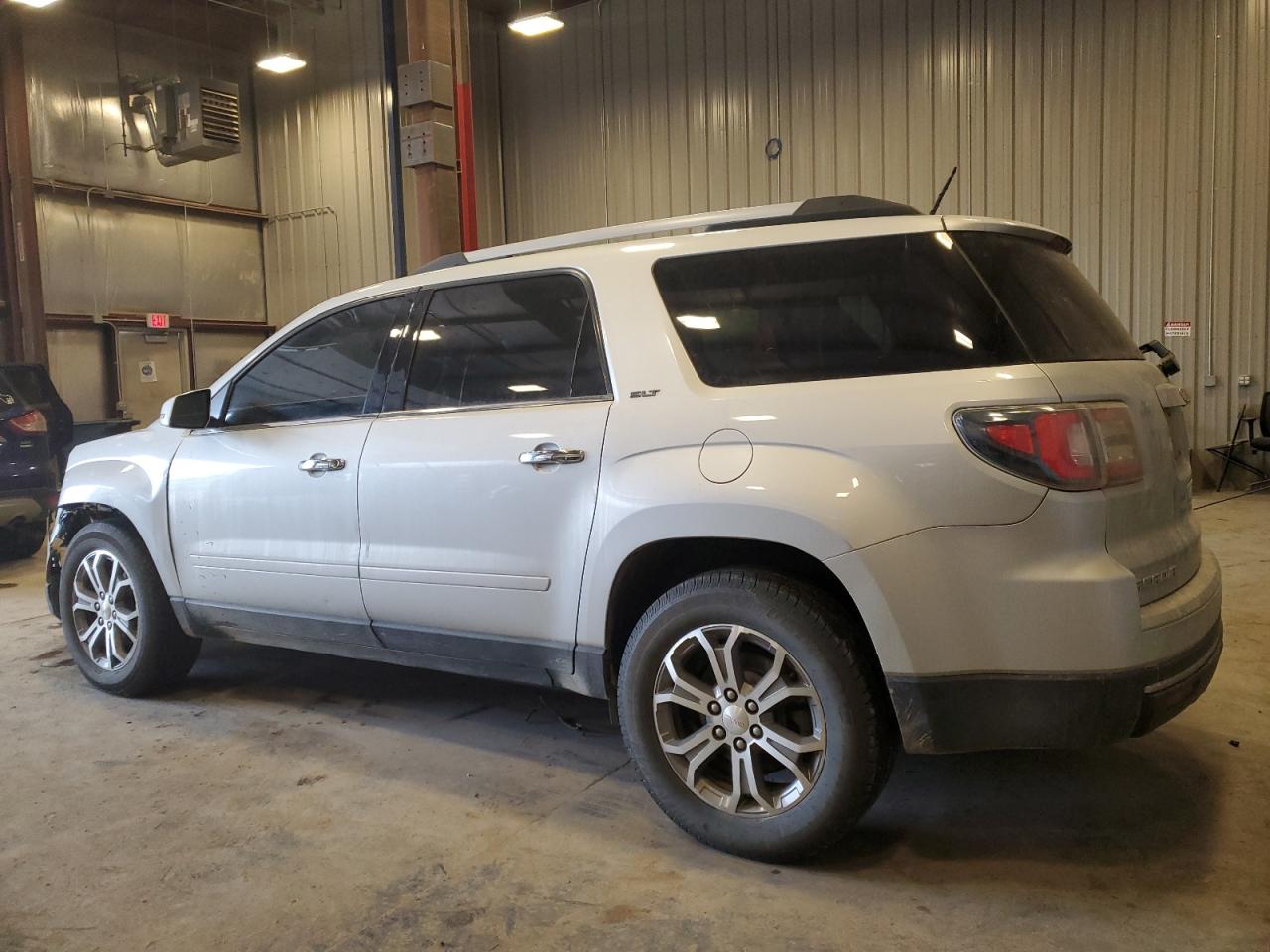 2016 GMC Acadia VIN 1GKKVSKD4GJ163281 Copart auction photo, front end damage thumbnail 2