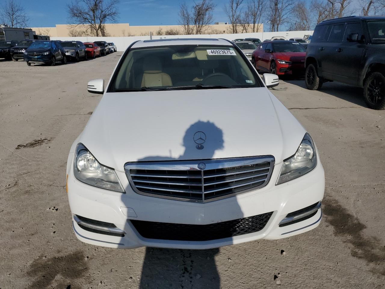 2013 Mercedes-Benz C-klasse VIN WDDGF4HB8DR250622 Copart auction photo, mechanical damage thumbnail 5