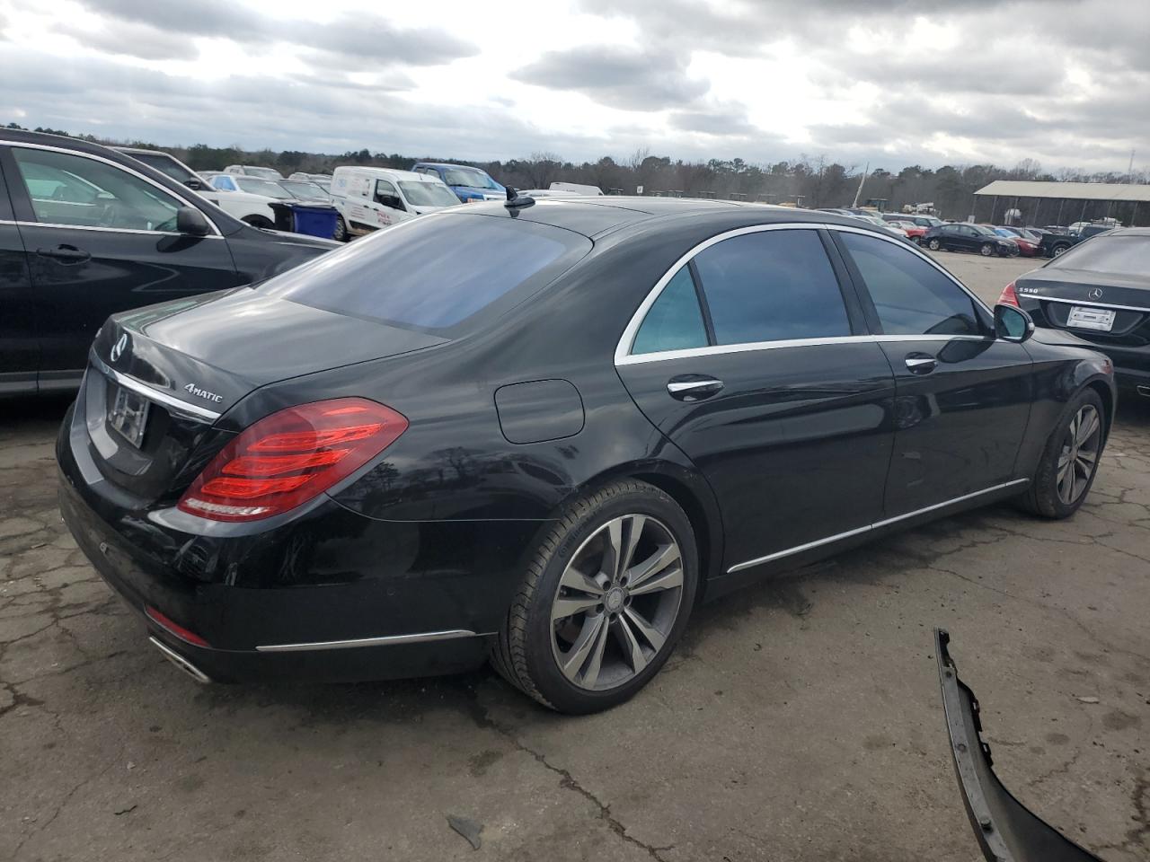 2015 Mercedes-Benz S-klasse VIN WDDUG8FBXFA119557 Copart auction photo, undercarriage damage thumbnail 3