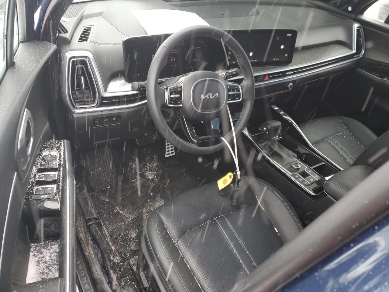 2024 KIA Sorento VIN 5XYRKDJF8RG293407 Copart auction photo, all over damage thumbnail 8