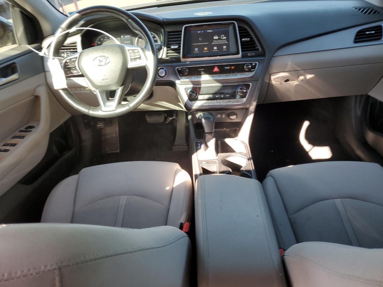 2019 Hyundai Sonata VIN 5NPE34AF4KH809904 Copart auction photo, front end / side damage thumbnail 8