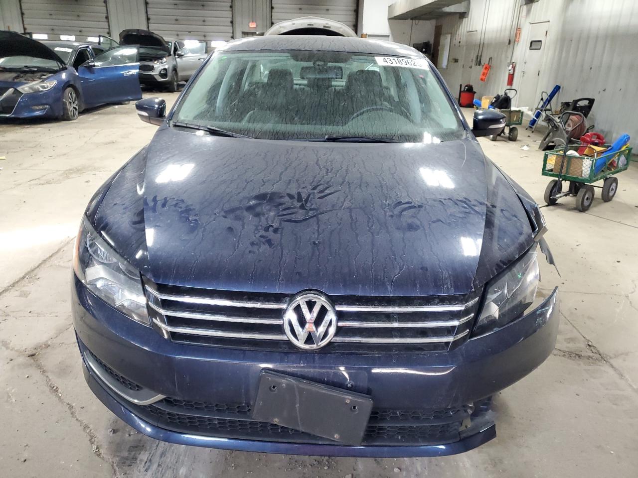 2014 Volkswagen Passat VIN 1VWBS7A3XEC052629 Copart auction photo, front end damage thumbnail 5