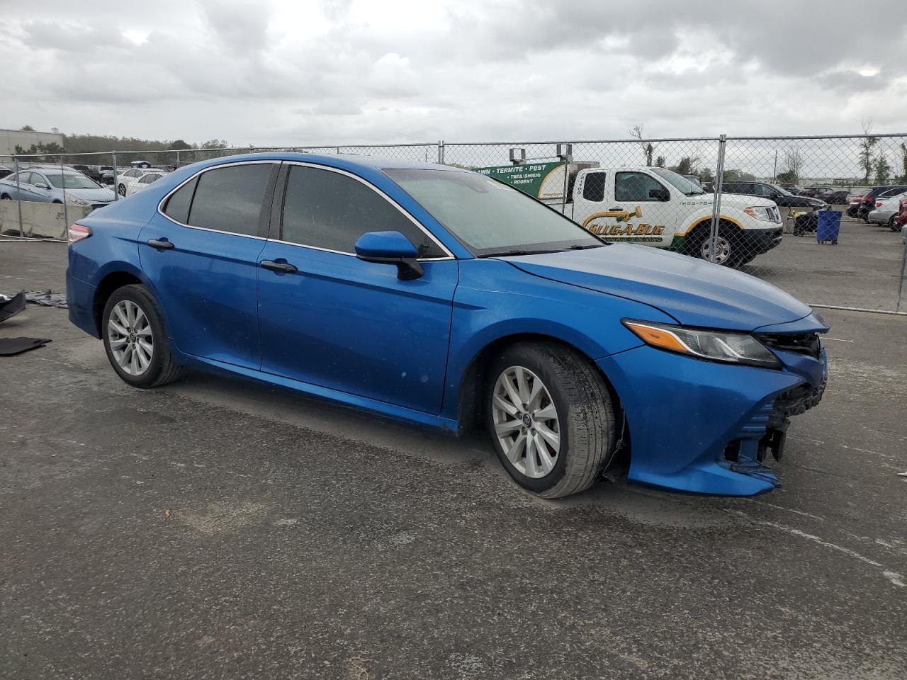 2020 Toyota Camry VIN 4T1C11AK1LU323191 Copart auction photo, all over damage thumbnail 4