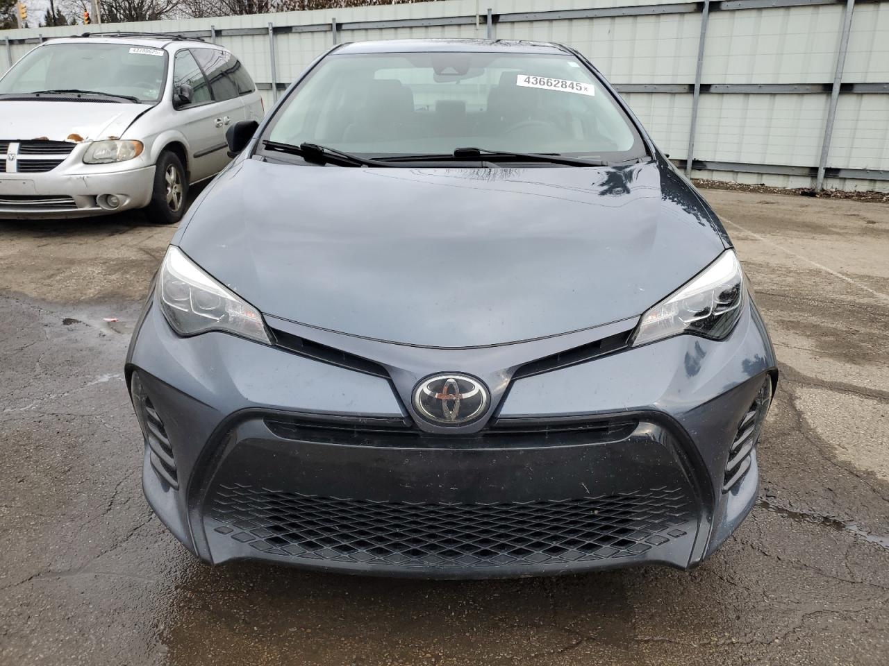 2018 Toyota Corolla VIN 2T1BURHE2JC091569 Copart auction photo, all over damage thumbnail 5