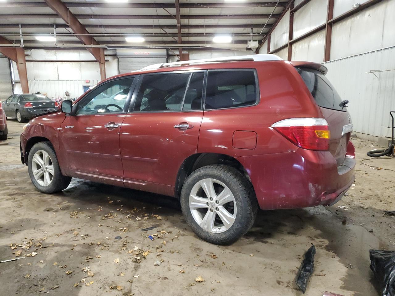 2010 Toyota Highlander VIN 5TDYK3EH5AS023429 Copart auction photo, front end / side damage thumbnail 2
