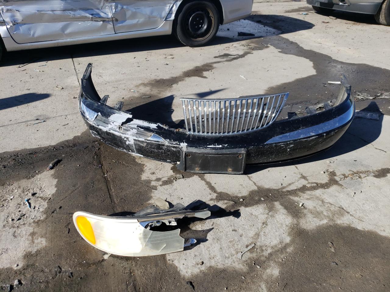 1998 Lincoln Continental VIN 1LNFM97V7WY637848 Copart auction photo, front end / side damage thumbnail 12