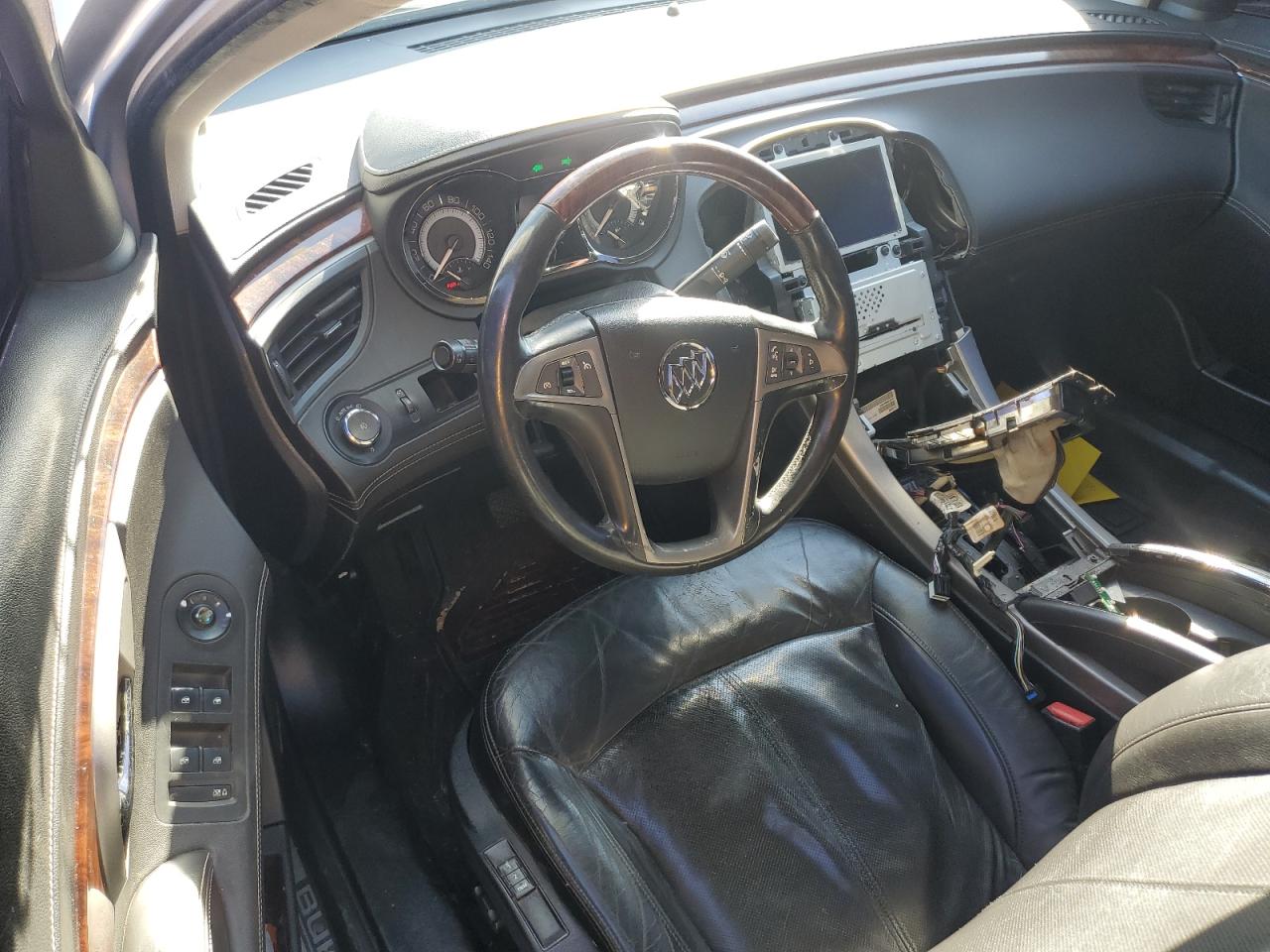 2010 Buick LaCrosse VIN 1G4GC5EG7AF133373 Copart auction photo, vandalism damage thumbnail 8