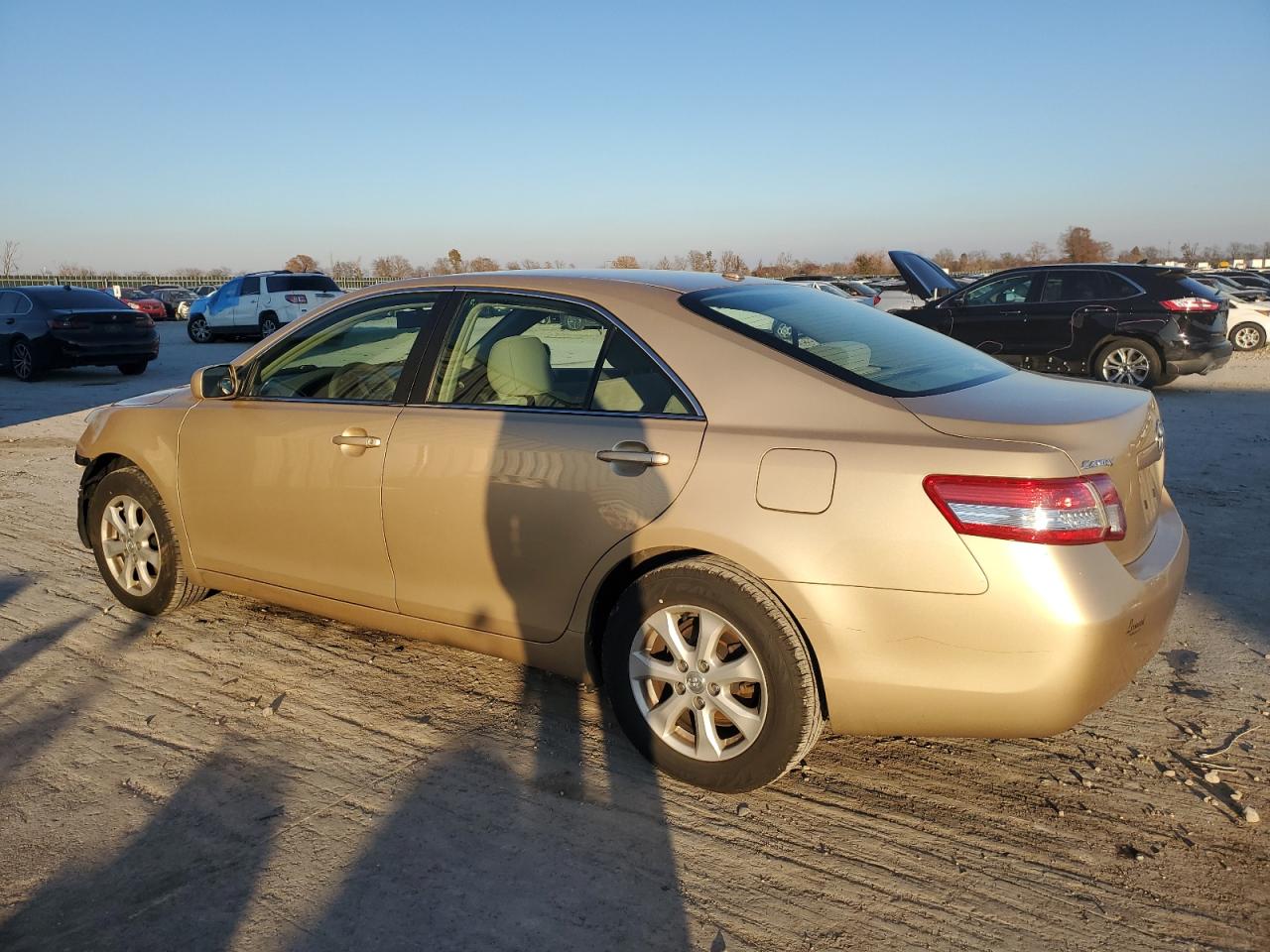 2011 Toyota Camry VIN 4T1BF3EK6BU201041 Copart auction photo, front end damage thumbnail 2