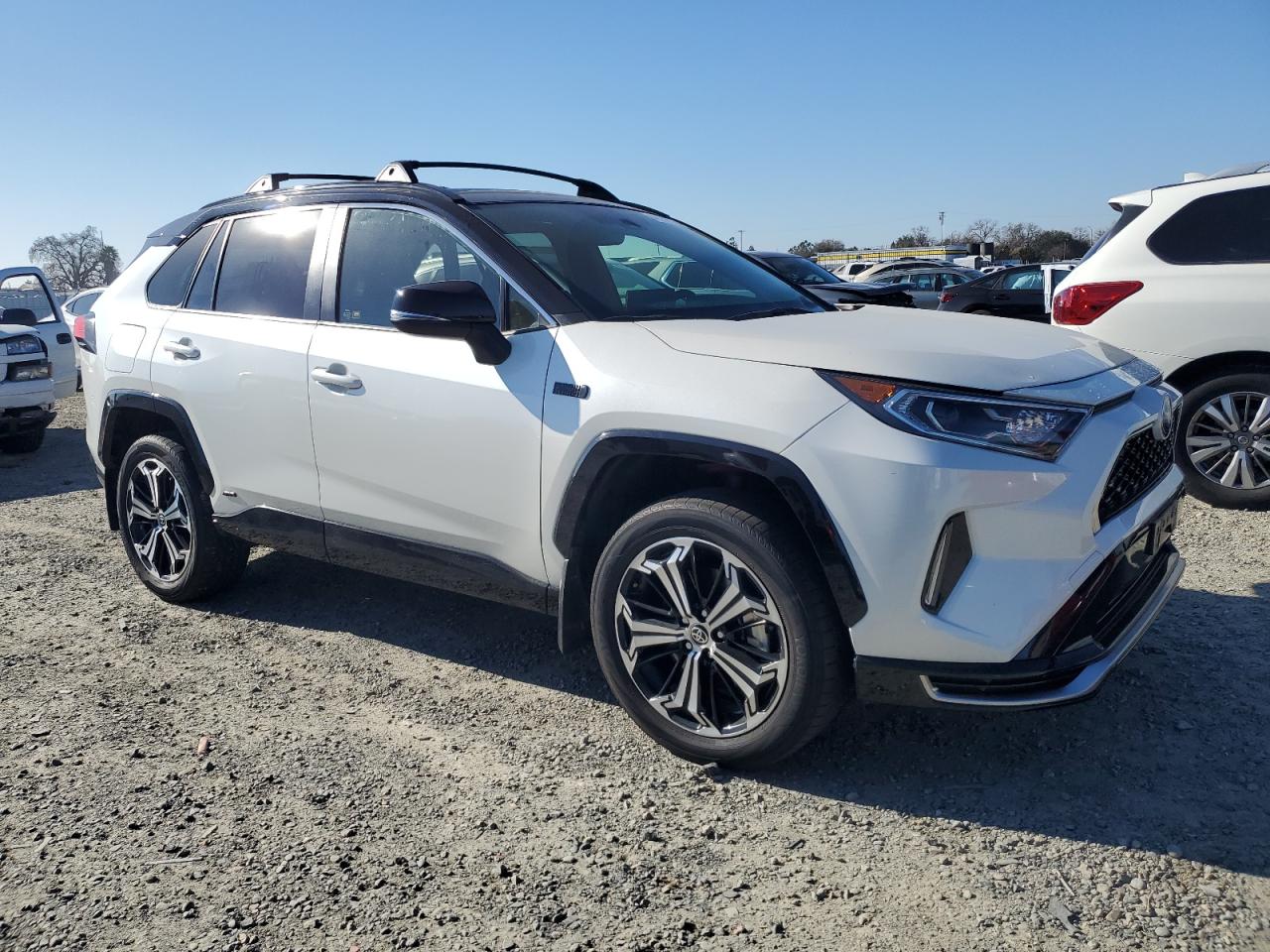 2021 Toyota RAV 4 VIN JTMEB3FVXMD055297 Copart auction photo, mechanical / minor dent/scratches damage thumbnail 4