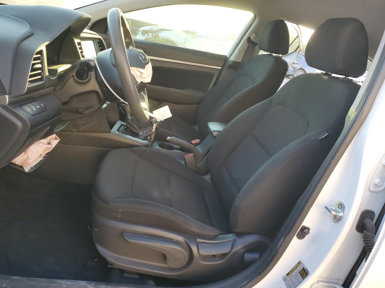 2019 Hyundai Elantra VIN 5NPD84LF1KH486664 Copart auction photo, front end / side damage thumbnail 7