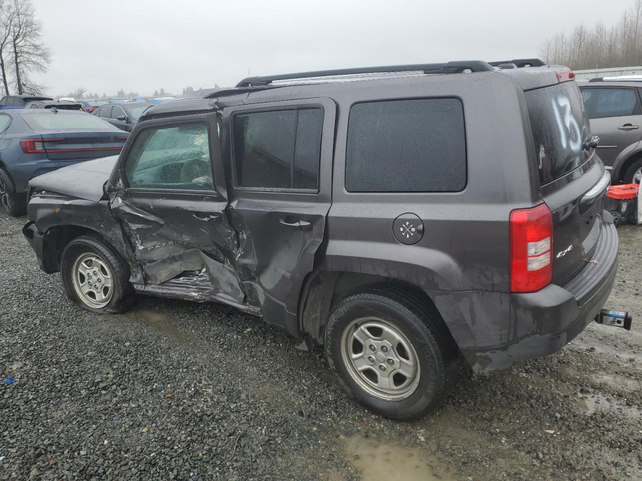 2016 Jeep Liberty (Patriot) VIN 1C4NJRBB9GD500280 Copart auction photo, side / front end damage thumbnail 2