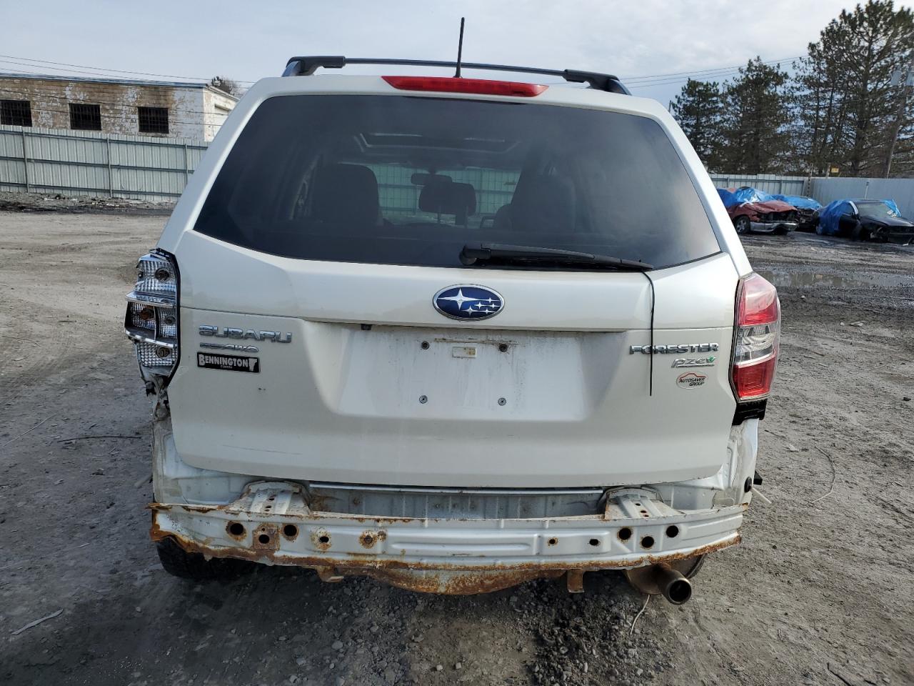2015 Subaru Forester VIN JF2SJADC3FH574474 Copart auction photo, rear end damage thumbnail 6