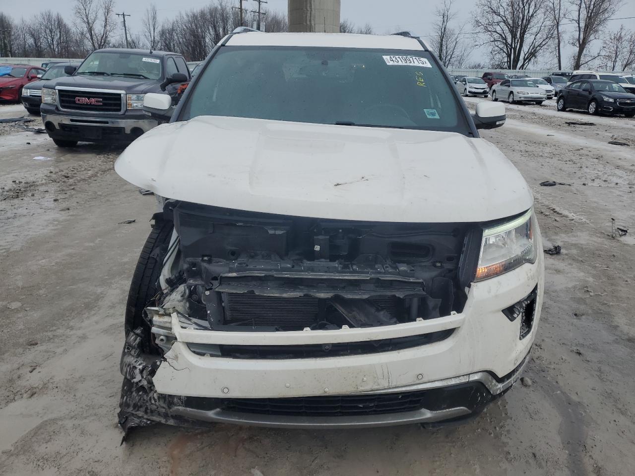 2019 Ford Explorer VIN 1FM5K8F82KGB04135 Copart auction photo, front end damage thumbnail 5