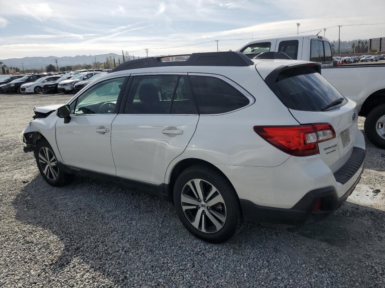 2019 Subaru Outback VIN 4S4BSANC6K3286185 Copart auction photo, front end damage thumbnail 2