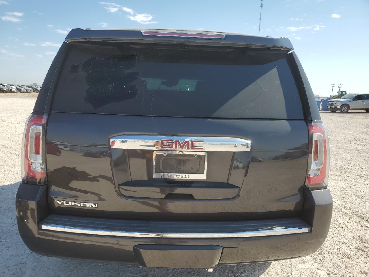 2018 GMC Yukon VIN 1GKS1CKJ7JR146796 Copart auction photo, front end damage thumbnail 6
