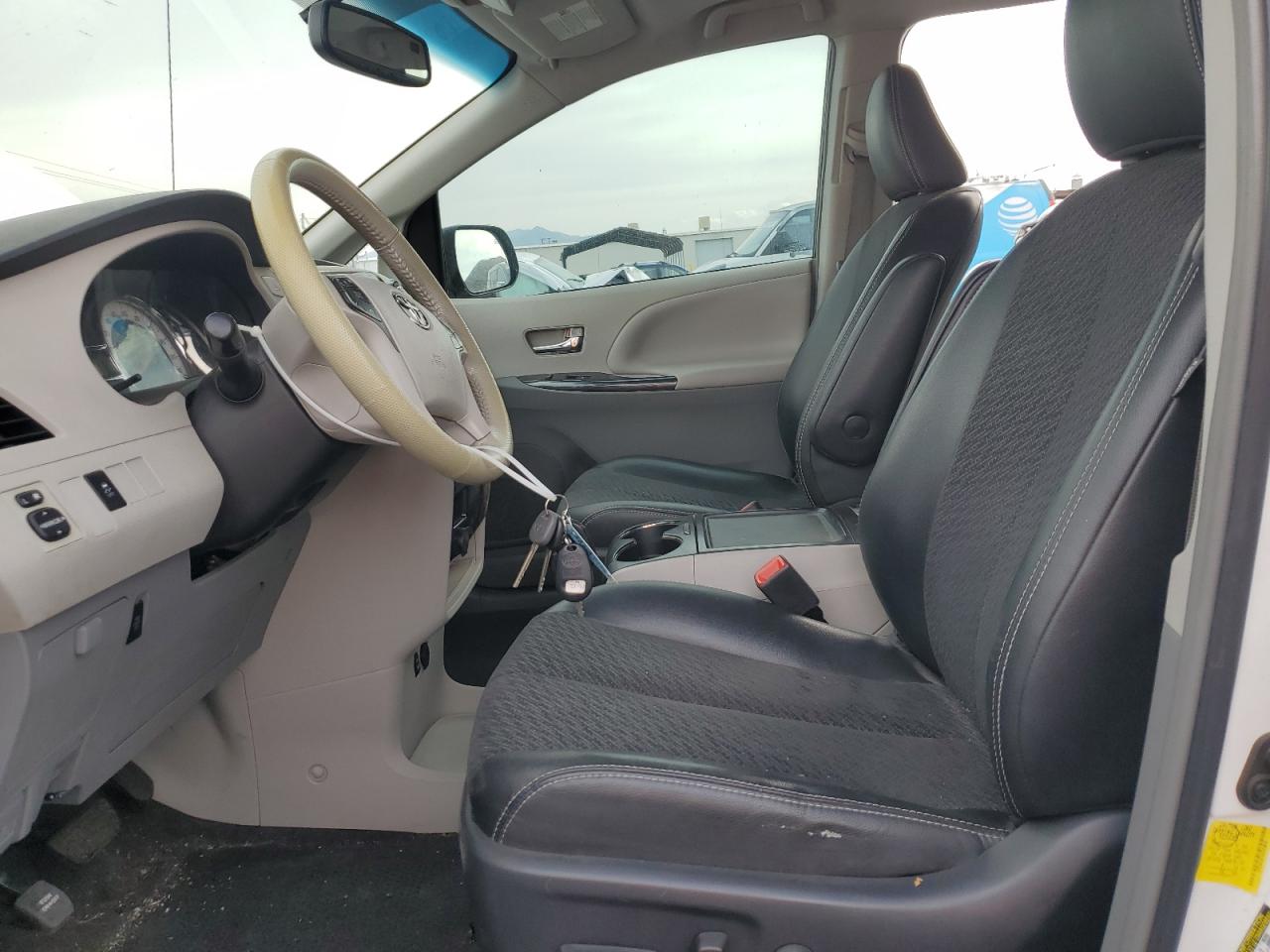 2012 Toyota Sienna VIN 5TDXK3DC9CS183074 Copart auction photo, rear end / side damage thumbnail 7