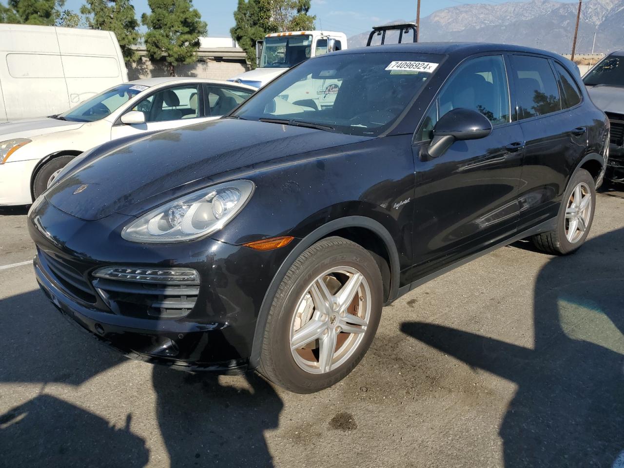 2011 Porsche Cayenne VIN WP1AE2A25BLA92059