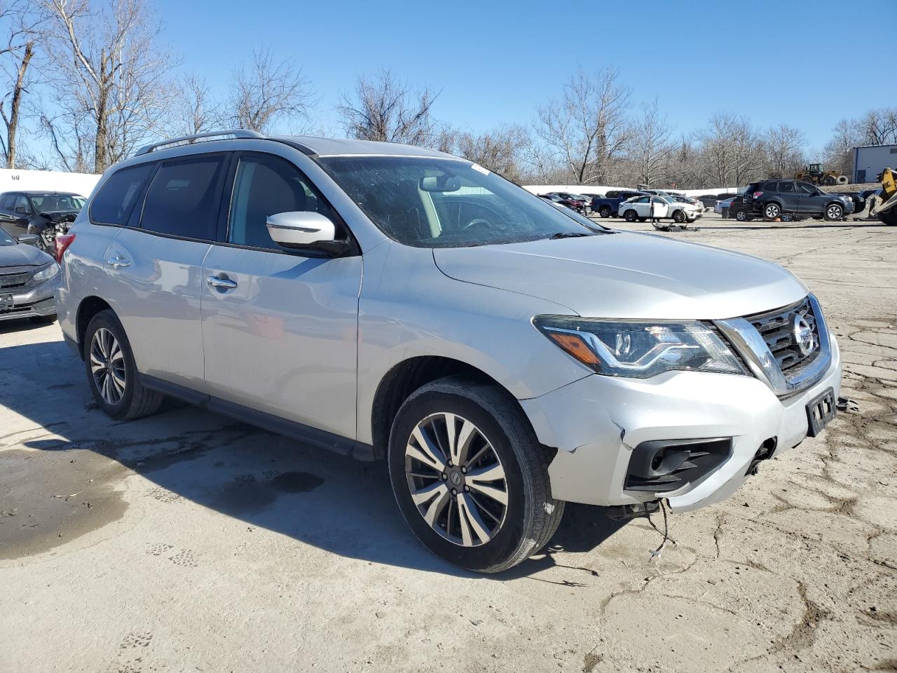 2017 Nissan Pathfinder VIN 5N1DR2MN1HC696138 Copart auction photo, front end / rear end damage thumbnail 4