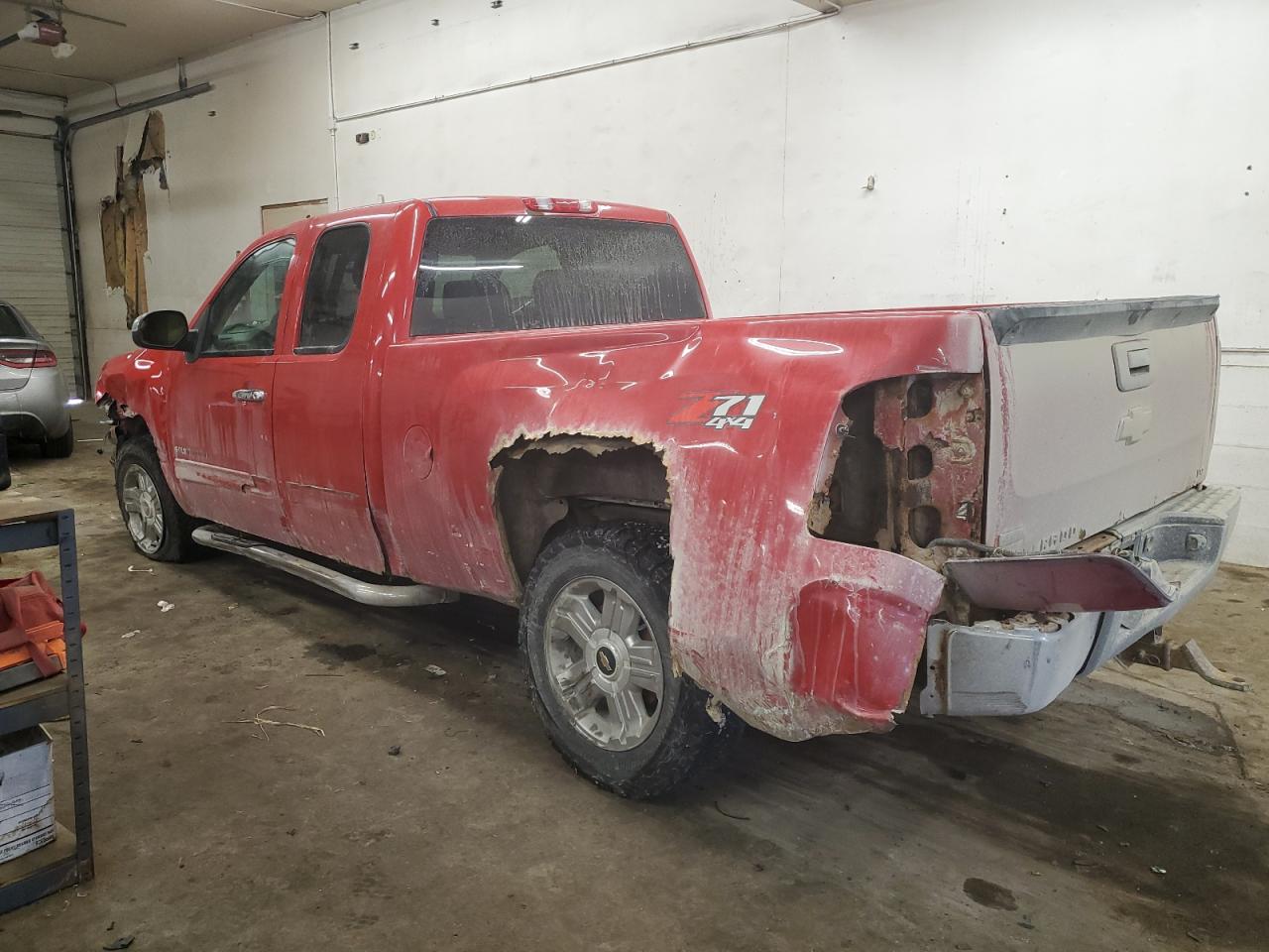 2010 Chevrolet Silverado VIN 1GCSKTE36AZ160372 Copart auction photo, front end / rear end damage thumbnail 2