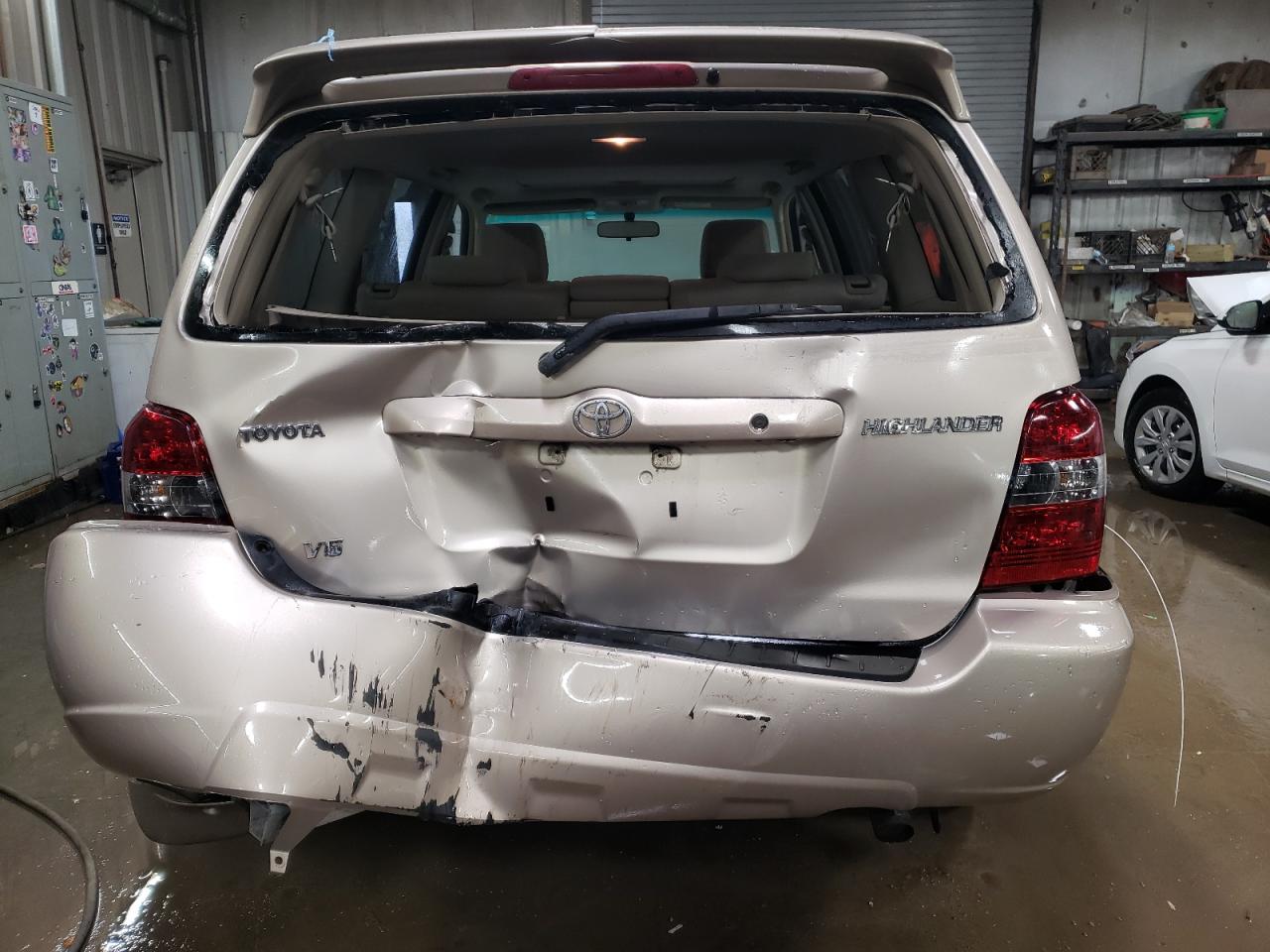 2007 Toyota Highlander VIN JTEDP21A370130716 Copart auction photo, rear end damage thumbnail 6