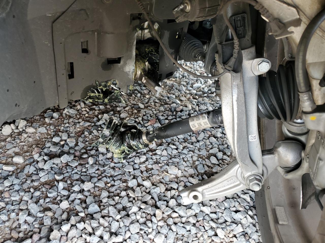 2024 BMW X5 VIN 5UX23EU03R9S99126 Copart auction photo, undercarriage damage thumbnail 13