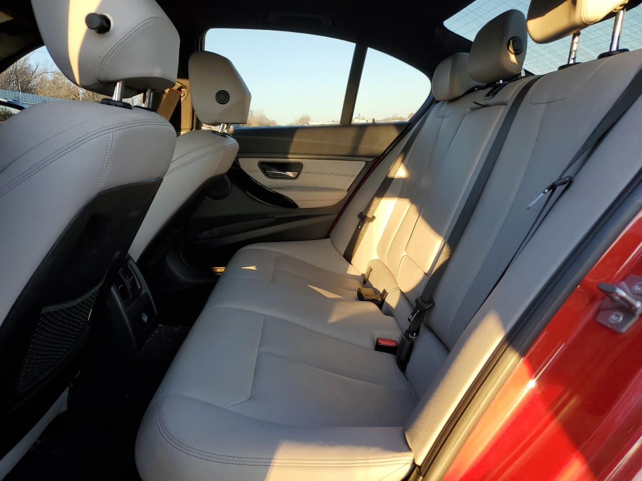 2013 BMW 3er VIN WBA3A5C56DF601444 Copart auction photo, front end / mechanical damage thumbnail 10