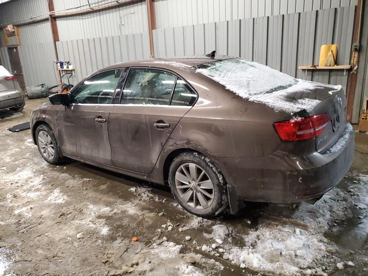 2015 Volkswagen Jetta VIN 3VWD17AJ6FM406625 Copart auction photo, front end / side damage thumbnail 2