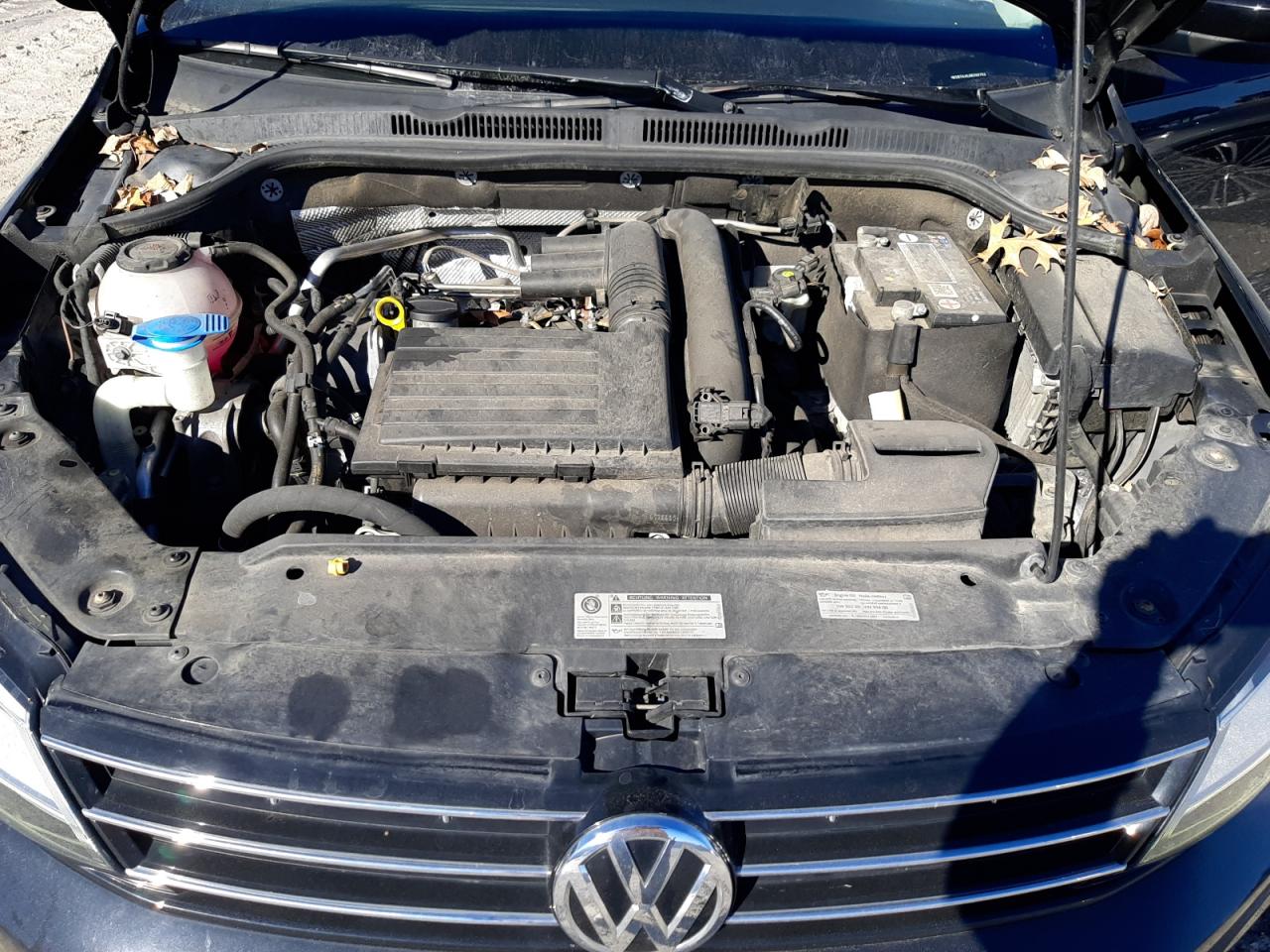 2018 Volkswagen Jetta VIN 3VW2B7AJ9JM260752 Copart auction photo, rear end damage thumbnail 11