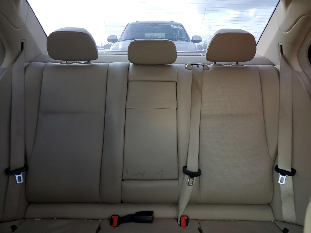 2013 Mercedes-Benz C-klasse VIN WDDGF4HB6DR295316 Copart auction photo, front end / minor dent/scratches damage thumbnail 10