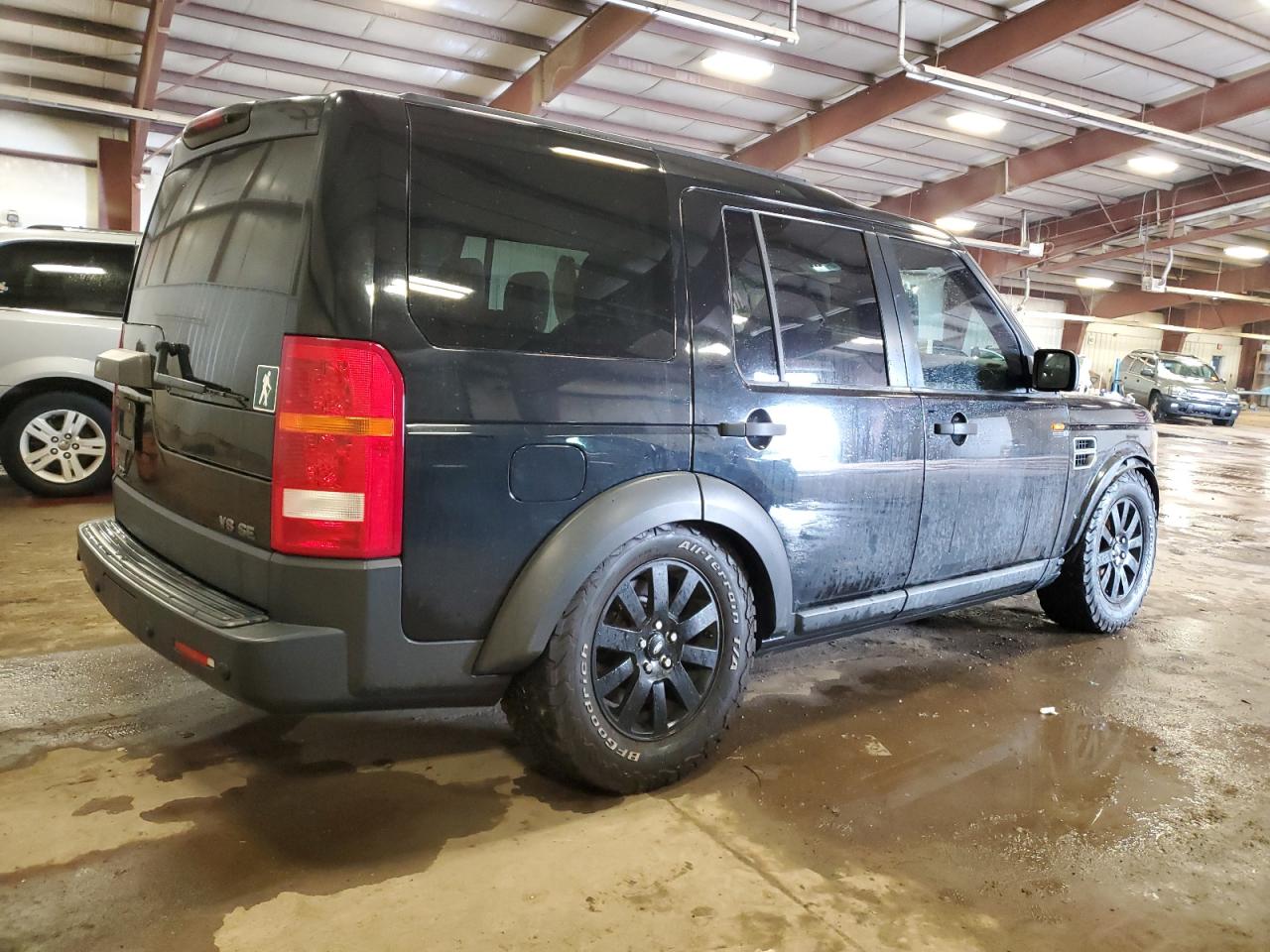 2007 Land Rover LR3 VIN SALAE25407A431030 Copart auction photo, front end / side damage thumbnail 3