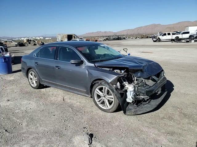 2014 Volkswagen Passat VIN 1VWCN7A35EC048063 Copart auction photo, front end / minor dent/scratches damage thumbnail 11