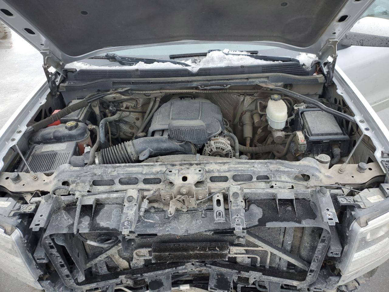 2015 GMC Sierra VIN 1GT22YEG8FZ112721 Copart auction photo, frame damage / front end damage thumbnail 11