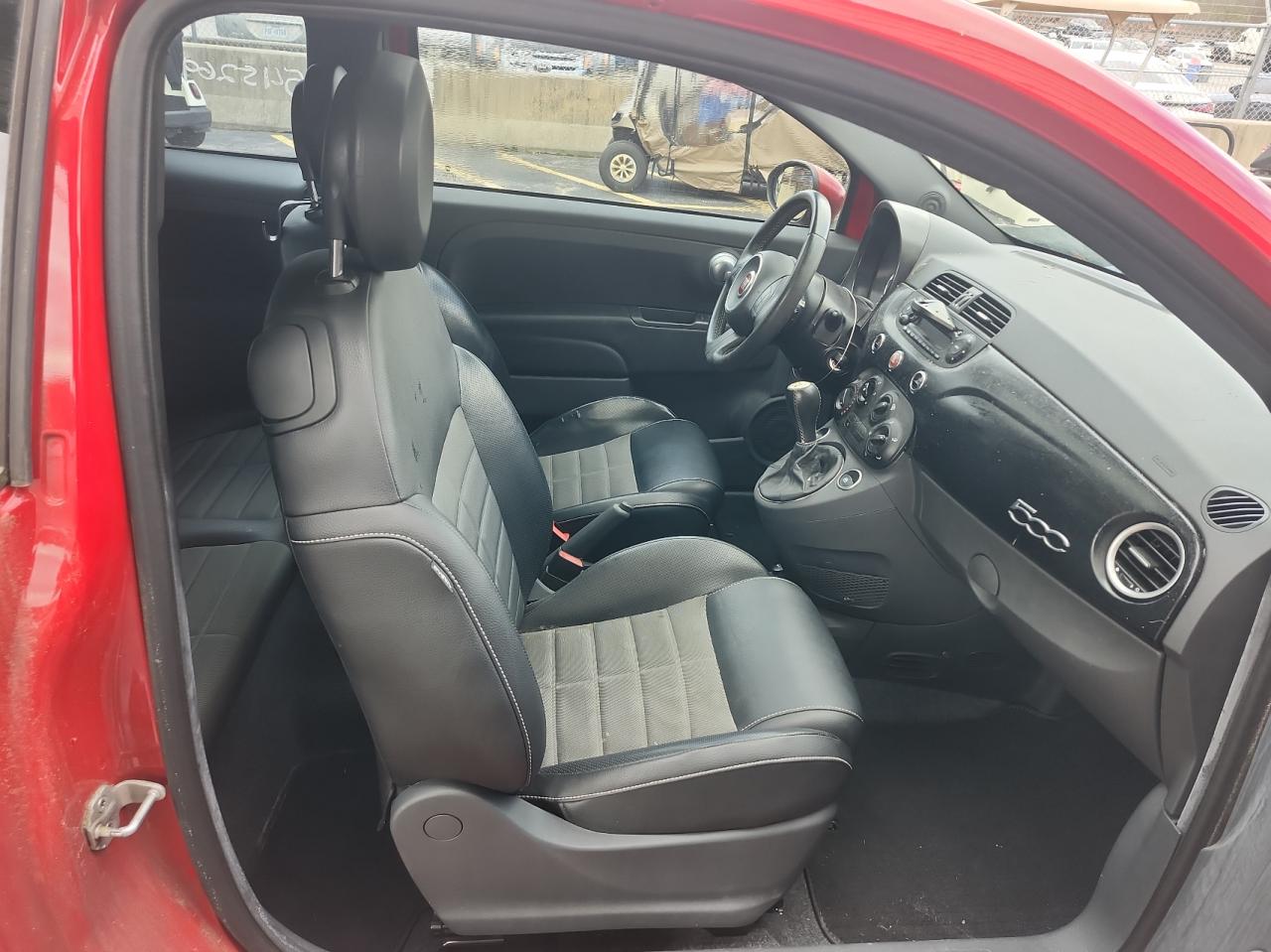2013 Fiat 500 VIN 3C3CFFHHXDT746395 Copart auction photo, minor dent/scratches / normal wear damage thumbnail 5