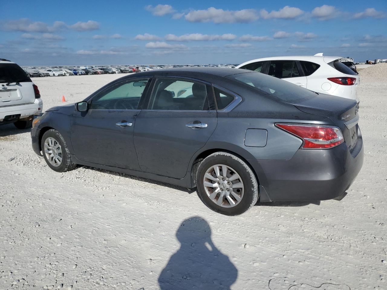 2015 Nissan Altima VIN 1N4AL3AP8FN364290 Copart auction photo, front end damage thumbnail 2