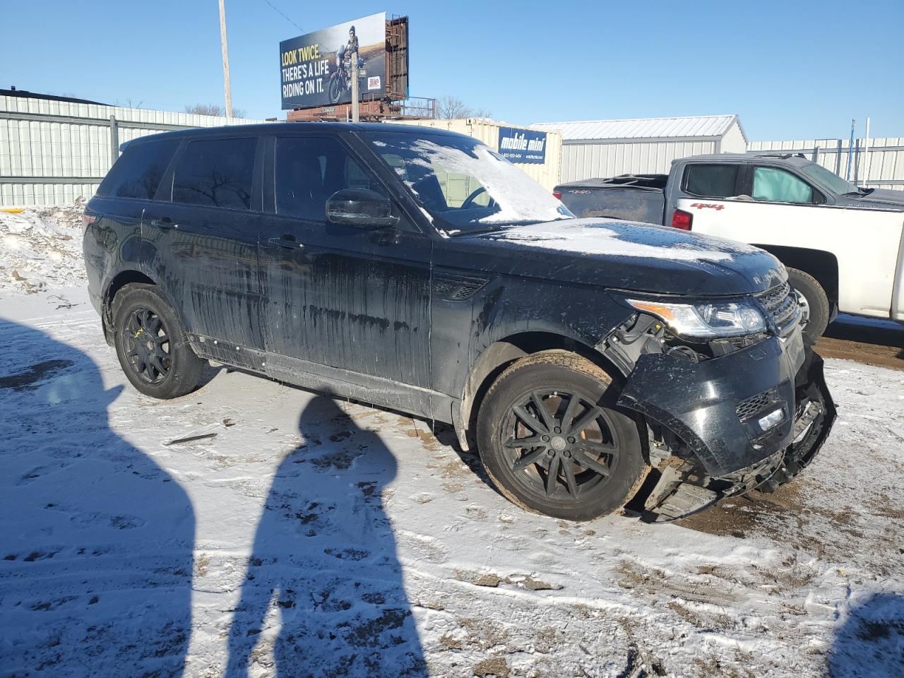 2017 Land Rover Range Rover VIN SALWG2FK2HA124571 Copart auction photo, front end damage thumbnail 4