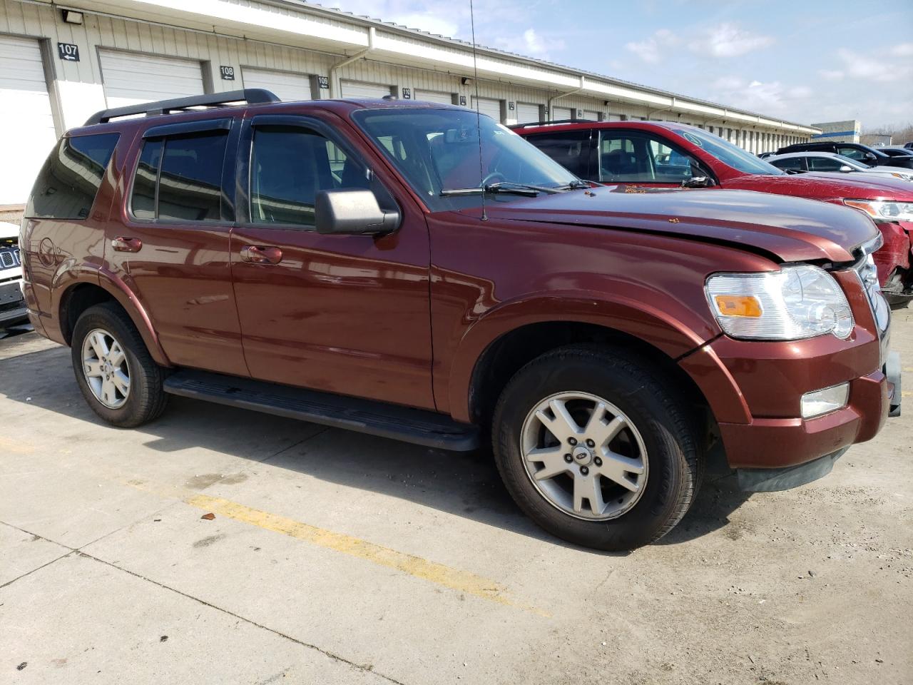 2010 Ford Explorer VIN 1FMEU7DE0AUA75117 Copart auction photo, front end / minor dent/scratches damage thumbnail 4