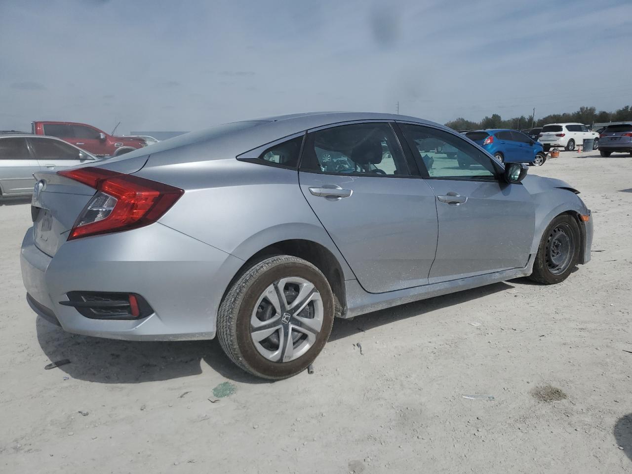 2018 Honda Civic VIN 19XFC2F50JE013209 Copart auction photo, front end / rear end damage thumbnail 3